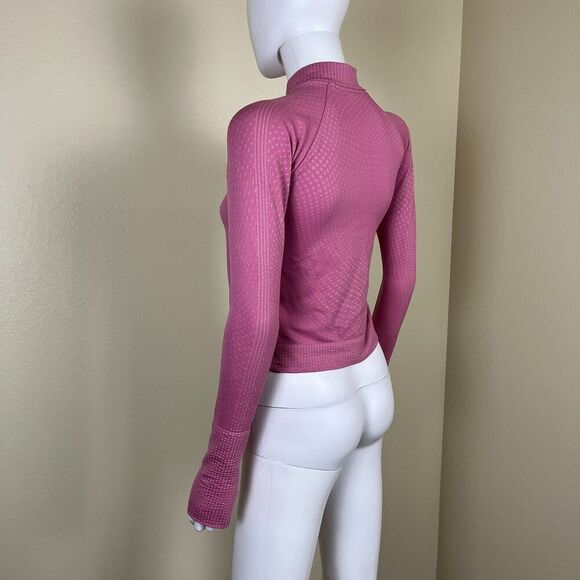Lululemon Womens Size S Rest Less Cropped Half-Zip Grid Warp Pink Blossom Sugar - Picture 12 of 15